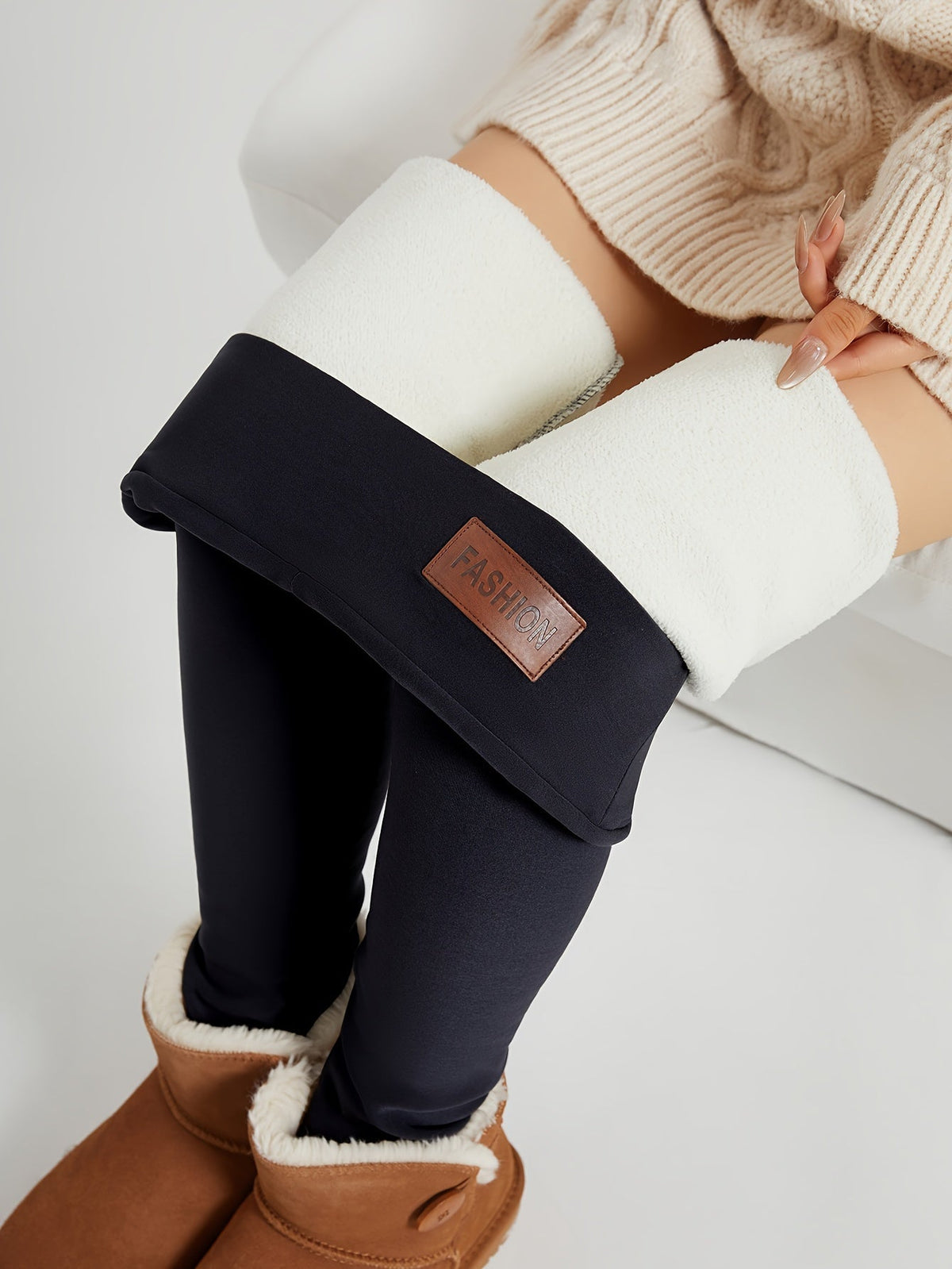 High-Waist Fleece-Lined Winter Leggings — Warm & Stretchy 3