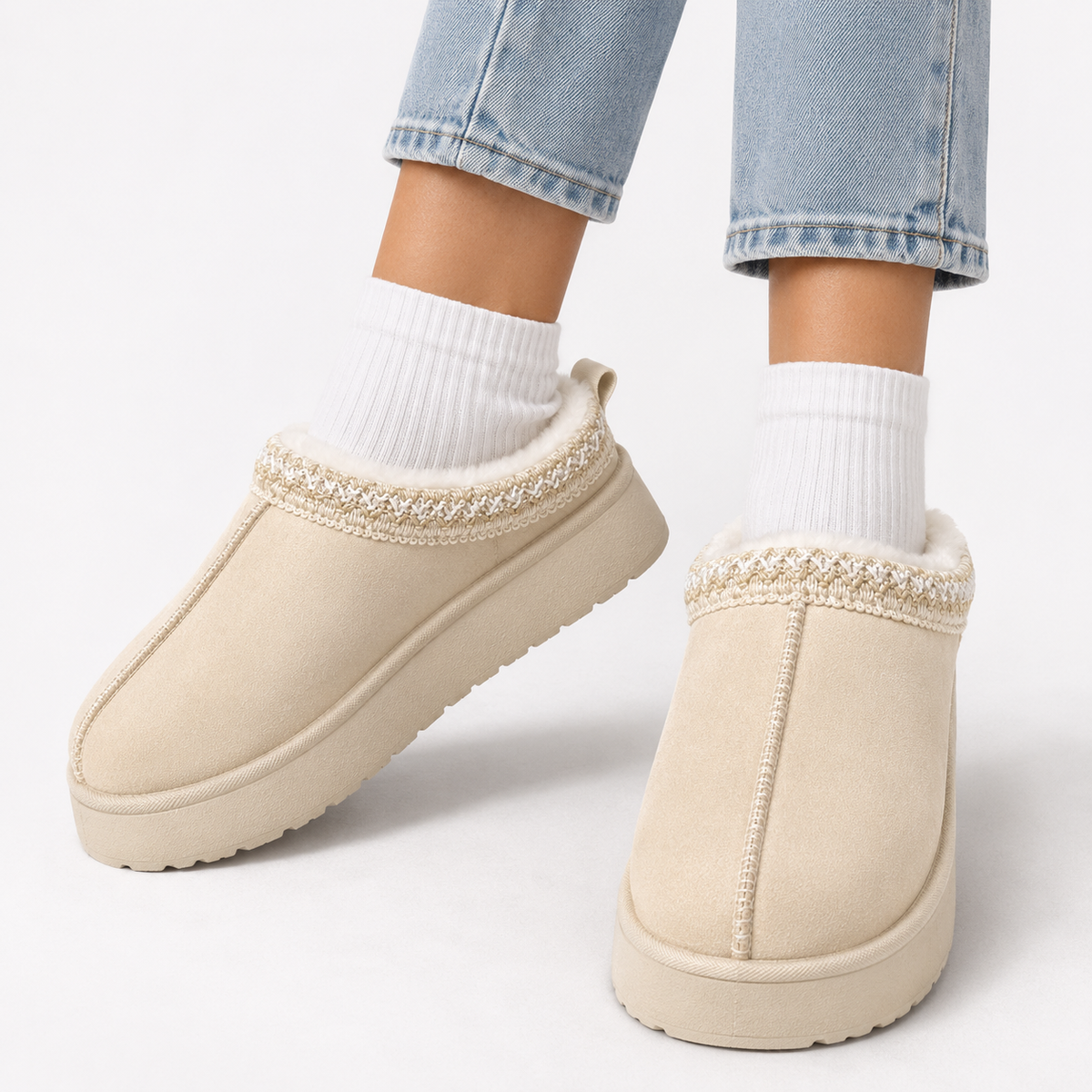 Women's Faux Fur Slippers – Warm Slip-On House Shoes 3